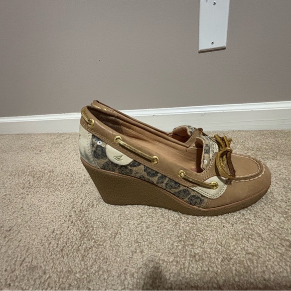 Sperry Leopard Print Wedges - Size 8 - Picture 3 of 5